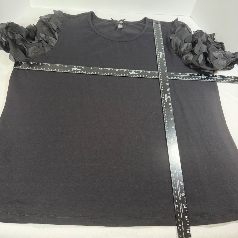Love Ever After Skylar Black 3D Applique Sleeve Scoop Neck Knit Top 2X NEW - Picture 7 of 11
